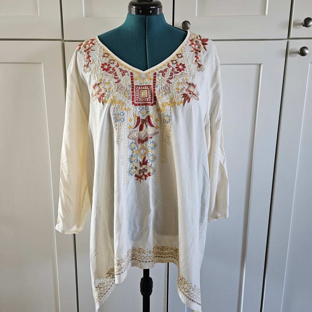 Solitaire Cream Tunic with Red and Gold Embroidery